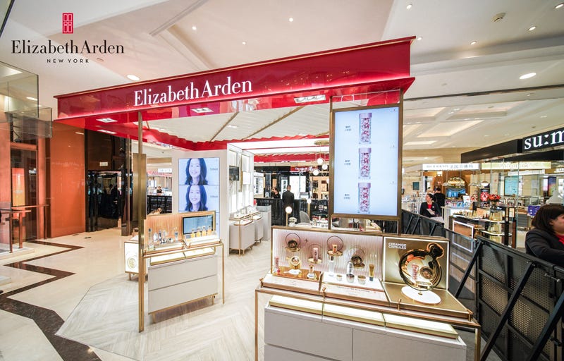Building, Product, Outlet store, Shopping mall, Interior design, Retail, Trade, 
