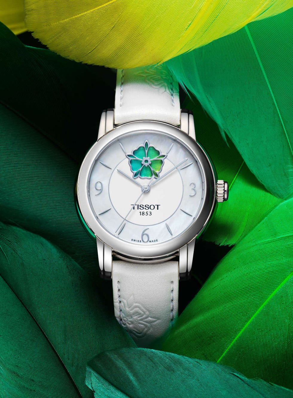 Analog watch, Watch, Green, Watch accessory, Fashion accessory, Strap, Jewellery, Brand, Material property, Font, 