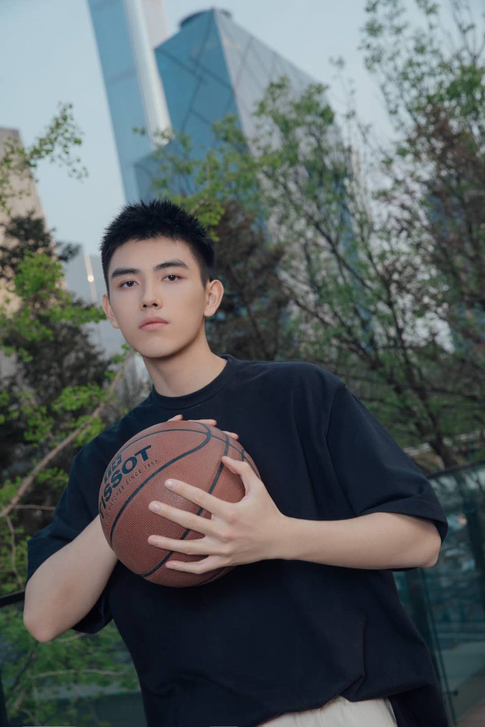 TISSOT天梭表全球新形象代言人陈飞宇