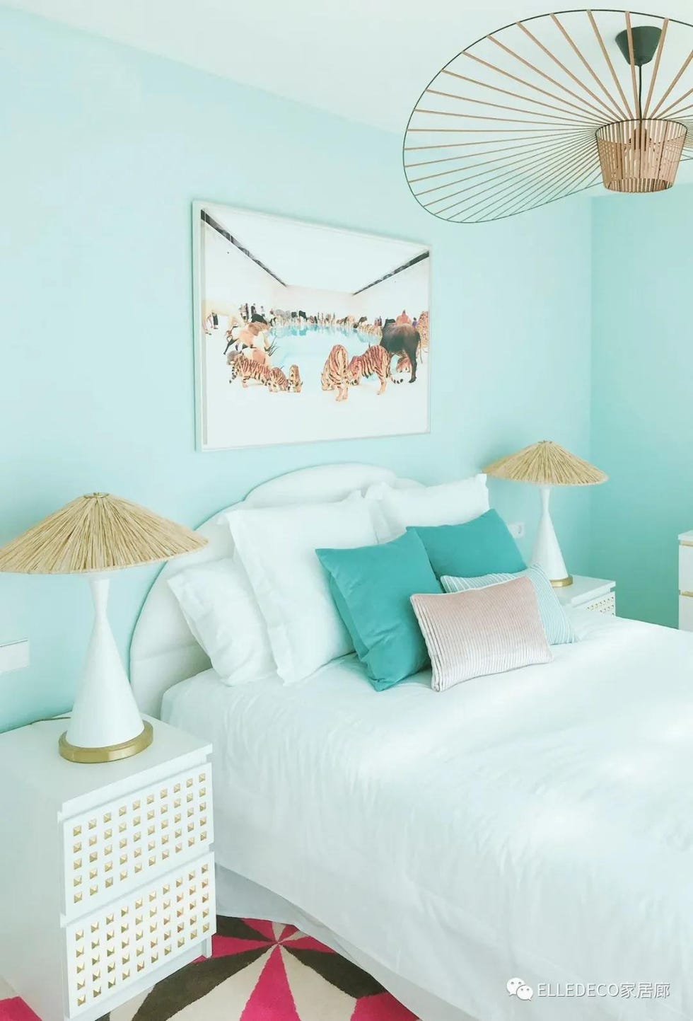 Bedroom, Aqua, Room, Turquoise, Furniture, Blue, Bed, Interior design, Wall, Azure, 