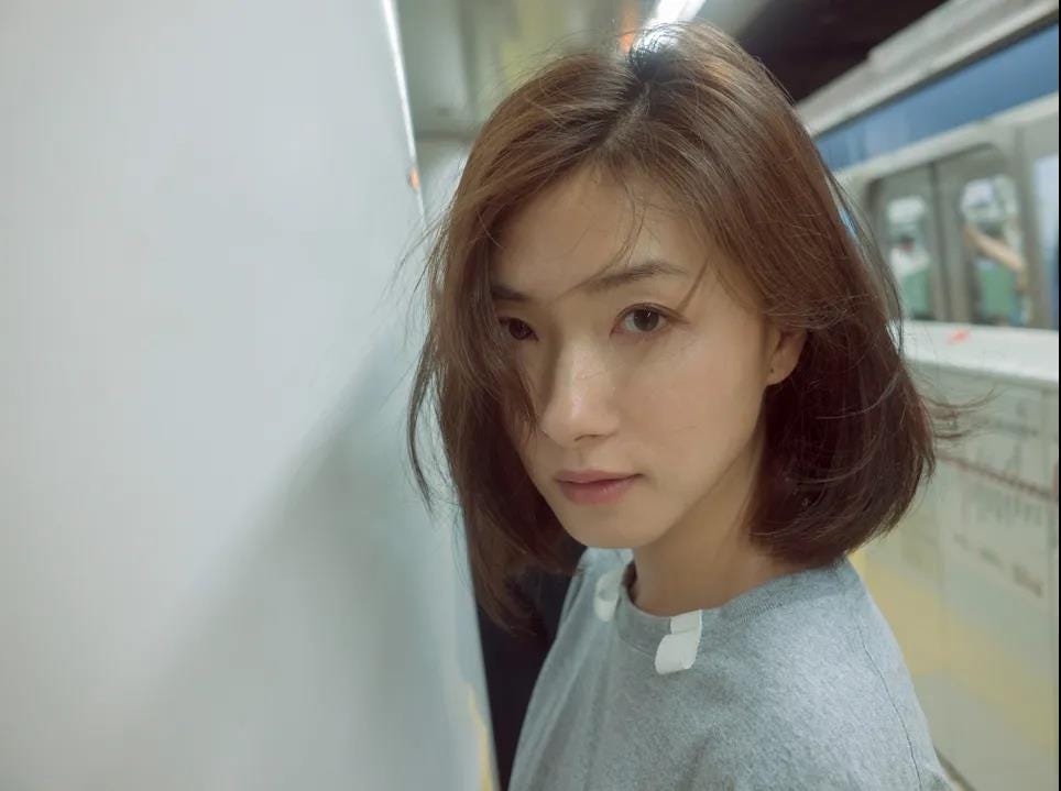 万茜生活照