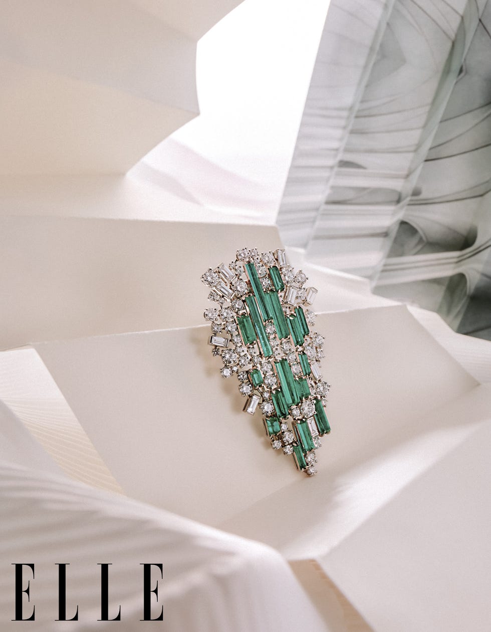 les voyages extraordinaires
非凡旅程系列sneffels胸针
van cleef  arpels
