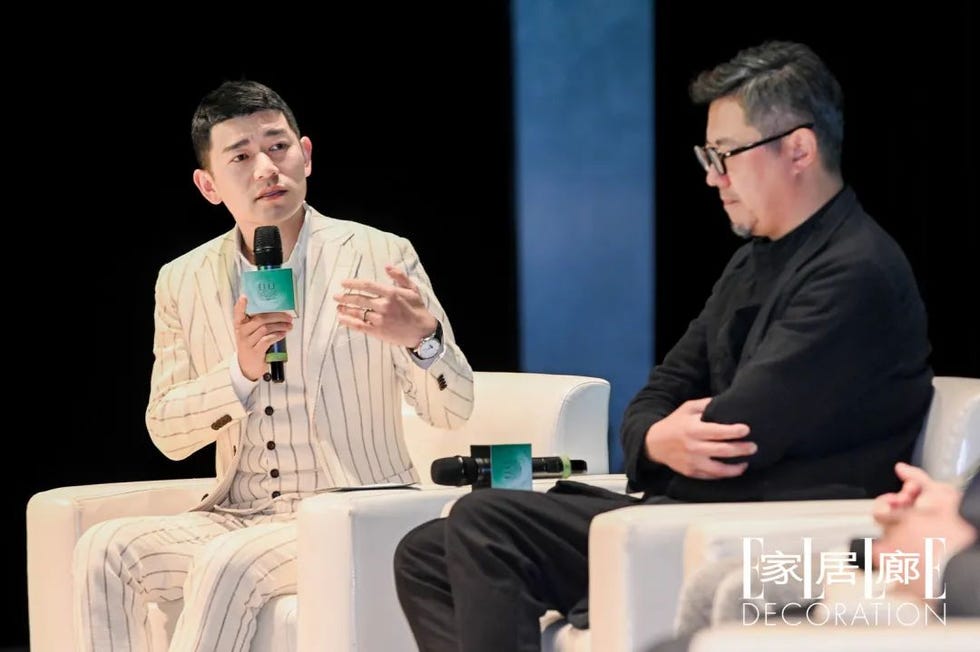 圆桌论坛嘉宾:《elle decoration家居廊》首席内容官及编辑总监孙信喜、wjid维几设计总设计师黄全、上海亚邑设计创始人、设计总监孙建亚、万社设计联合创始人杨东子、laufen中国区总经理孙宝华 圆桌论坛嘉宾:《elle decoration家居廊》首席内容官及编辑总监孙信喜、wjid维几设计总设计师黄全、上海亚邑设计创始人、设计总监孙建亚、万社设计联合创始人杨东子、laufen中国区总经理孙宝华