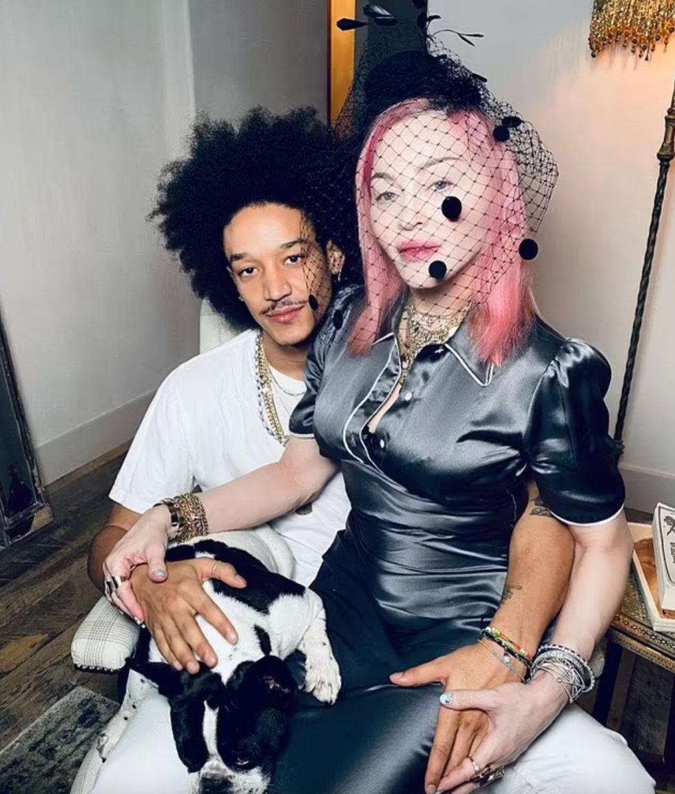 麦当娜和上一任男朋友恩爱照