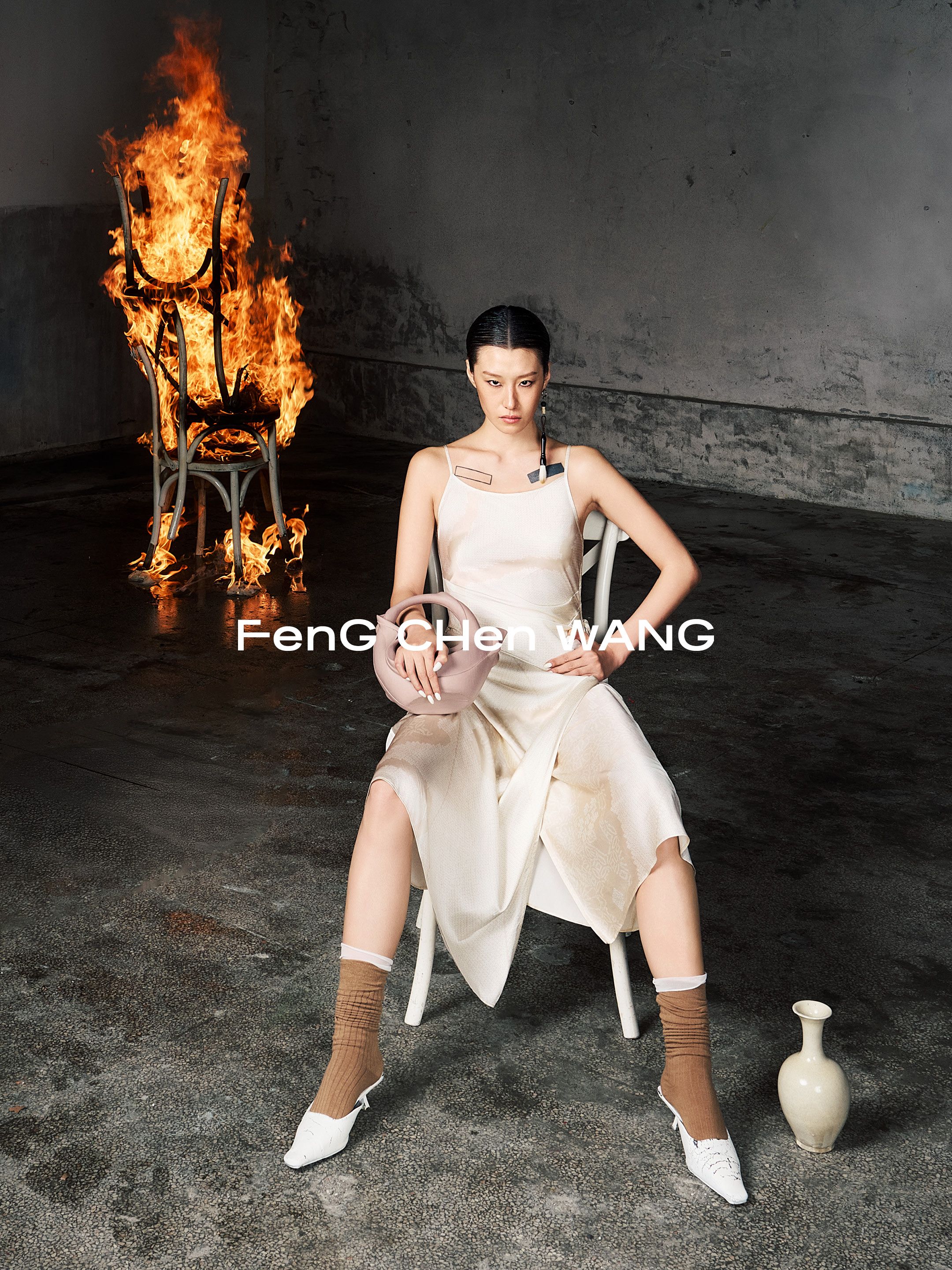 [入手困難]Feng Chen Wang ホワイト ブルゾン Feng Chen Wang (フェン・チェン・ワン) ポケット フルジップ