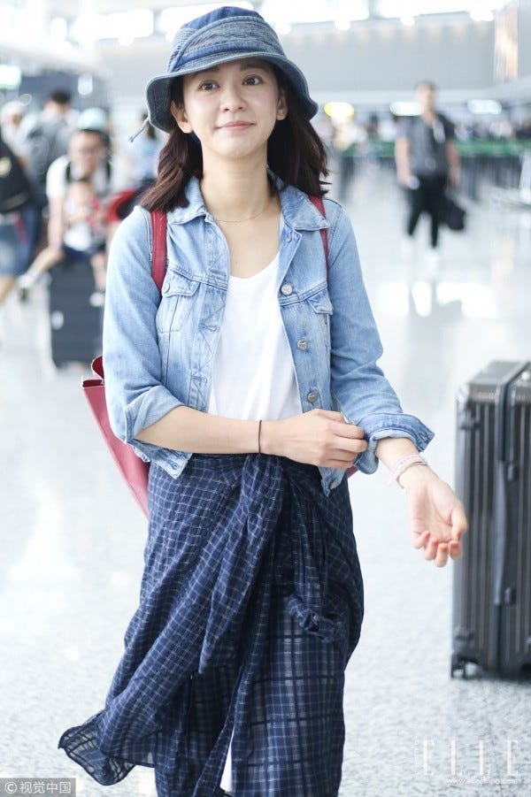 Clothing, Street fashion, Blue, Fashion, Snapshot, Beauty, Denim, Outerwear, Waist, Dress, 