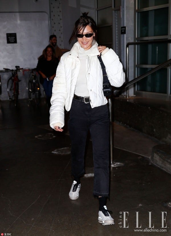 Clothing, Fashion, Street fashion, Outerwear, Jacket, Trousers, Photography, Shoe, Jeans, Style, 