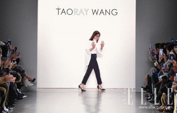 Fashion model, Runway, Fashion, Fashion show, Fashion design, Beauty, Model, Event, Footwear, Design, 