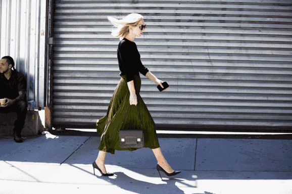 Street fashion, Clothing, Fashion, Snapshot, Leg, Footwear, Dress, Waist, Outerwear, Shoe, 