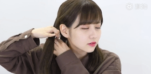 Hair, Face, Forehead, Hairstyle, Cheek, Ear, Nose, Eyebrow, Skin, Head, 